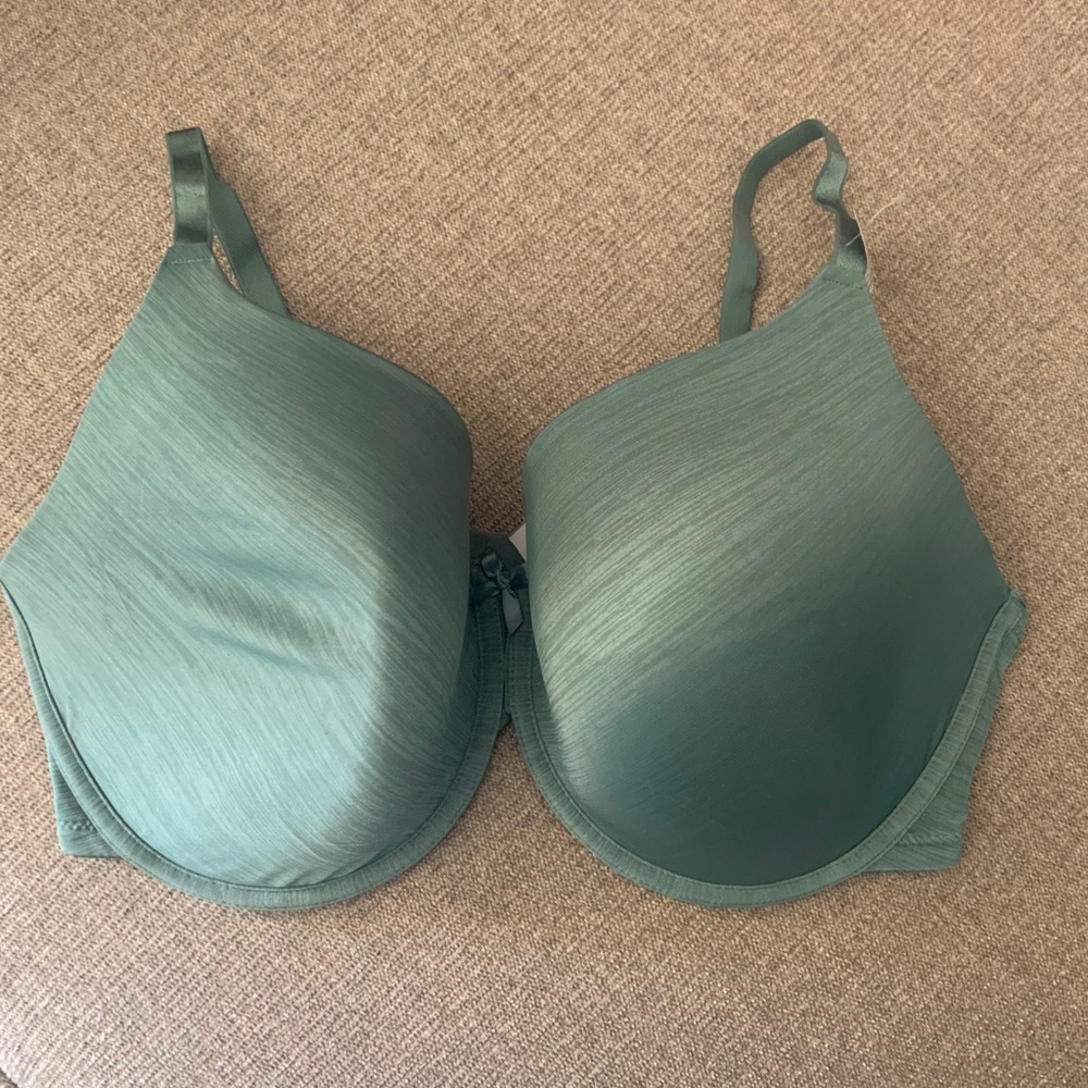Secret Treasures T-shirt Bra 40DDD